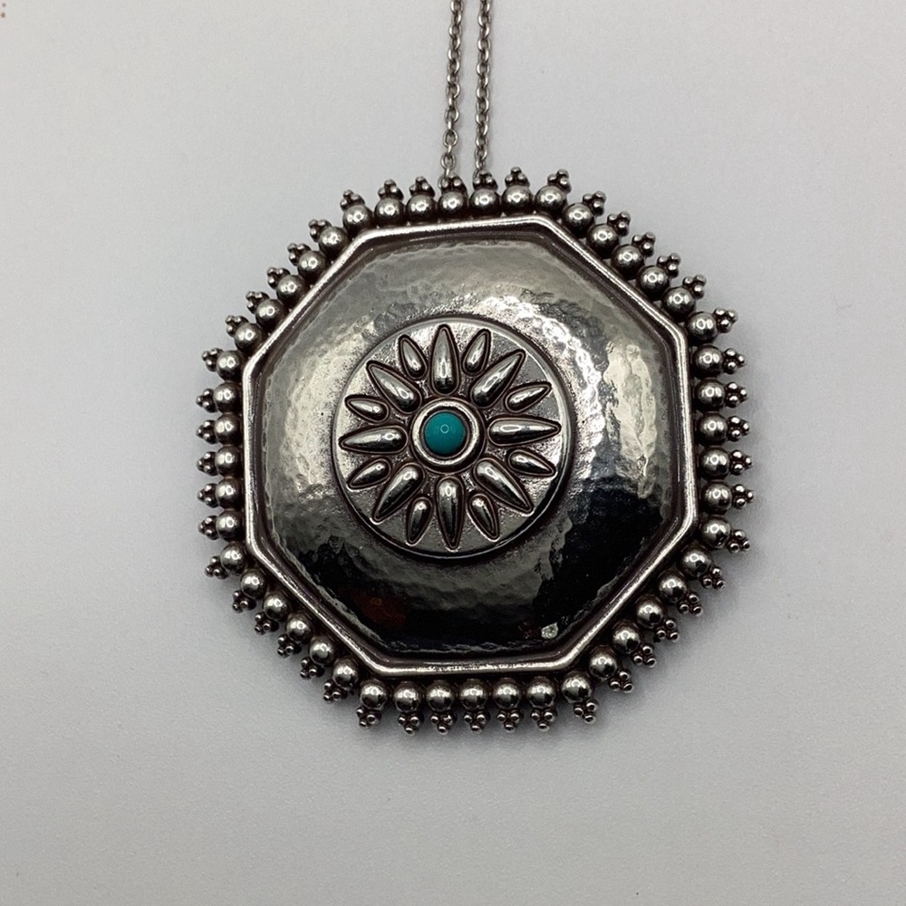 Brighton Silver TELLURIDE WEST
Octagonal Hammered Pendant
Necklace JM5983 NWT